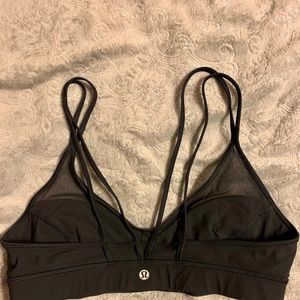 Lululemon sports bra